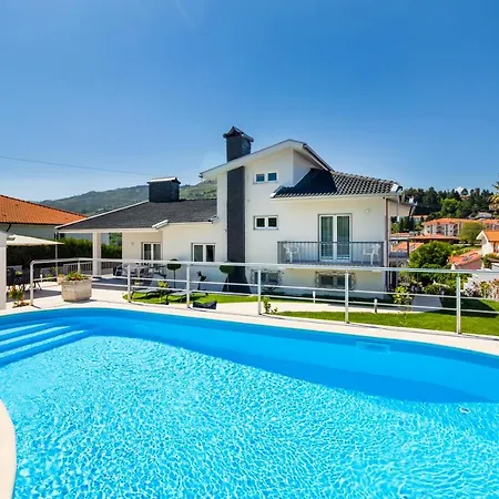 Casa De Monsanto | Nyaraló